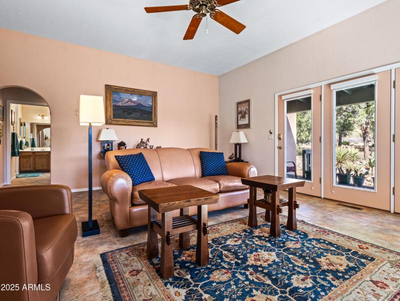 15555 S Middle Ridge Rd-45