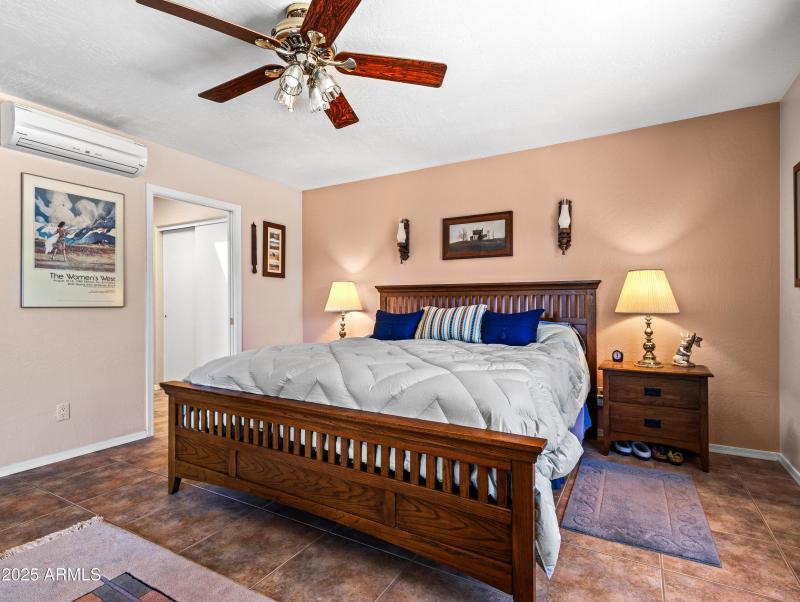 15555 S Middle Ridge Rd-52