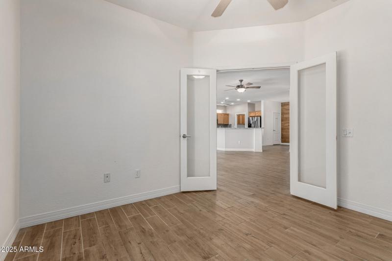 27 - Cactus Ridge 15136