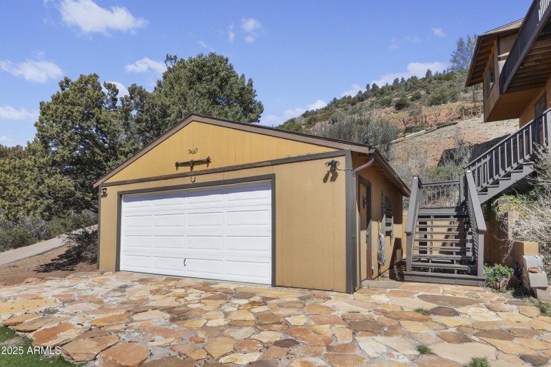 2 Car Garage