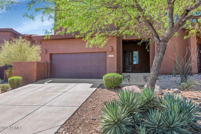 Ridgeline Dr