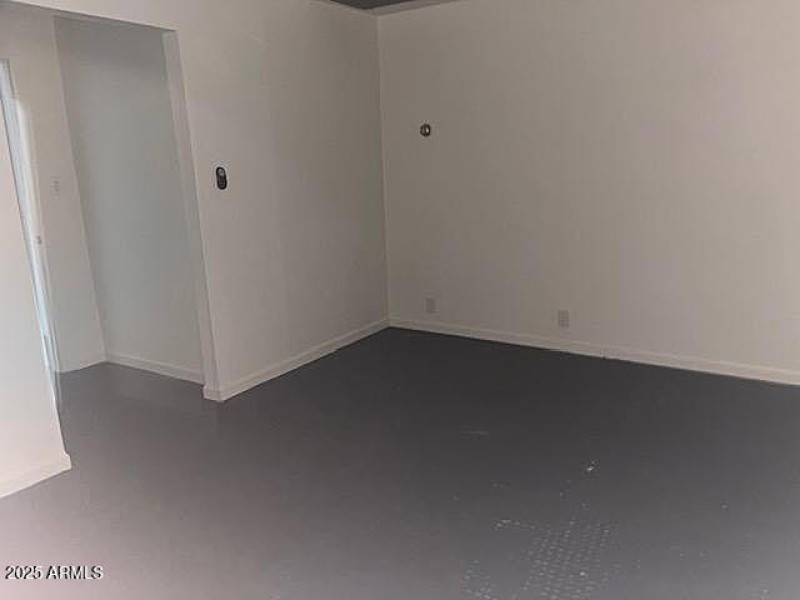 UNIT 112 SPACE_3