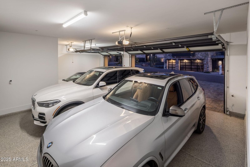 3 Car Garage