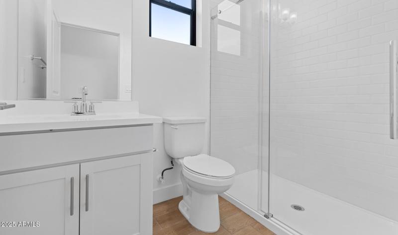 FSVV Cottages Lot #75 Hall Bath (Large)