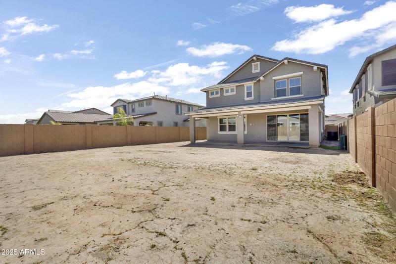 22484 E Twilight Back Yard