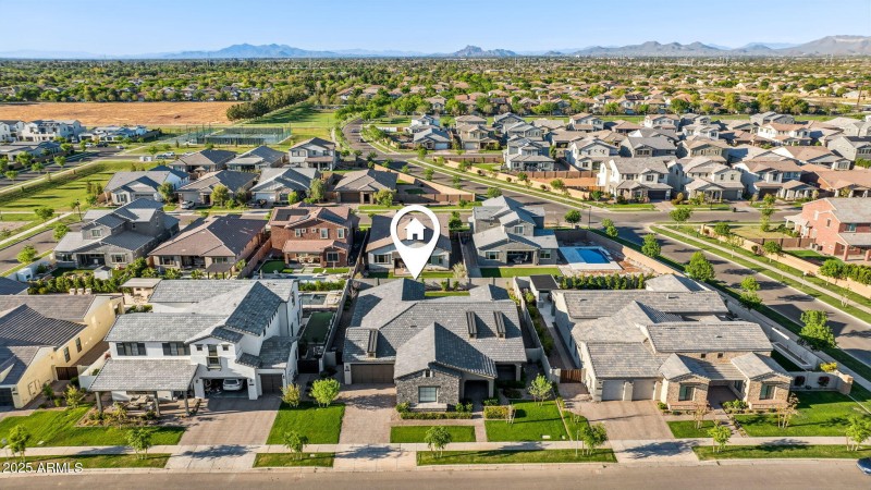 62-web-or-mls-E Sagebrush St-060