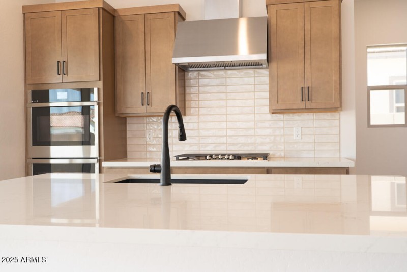Waterston Central 283 - Kitchen-3MLS