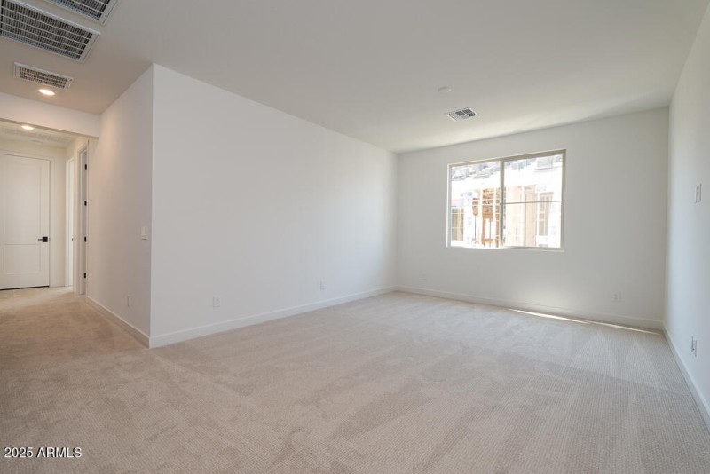 Waterston Central 283 - Loft-1MLS