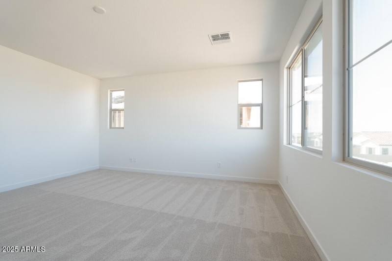 Waterston Central 283 - Primary Suite-4M