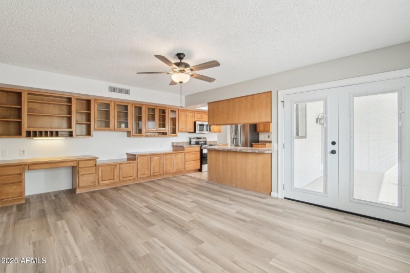 11-web-or-mls-W Paintbrush Dr-27032025-0