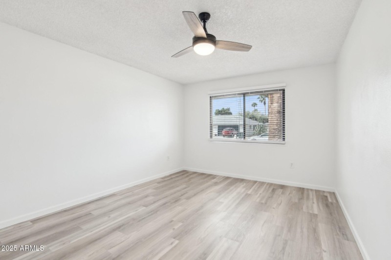 24-web-or-mls-W Paintbrush Dr-27032025-0