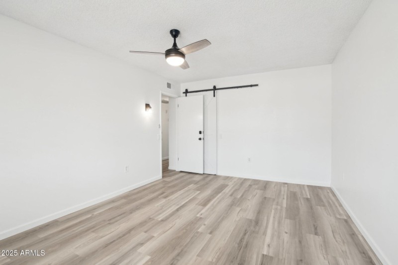 25-web-or-mls-W Paintbrush Dr-27032025-0