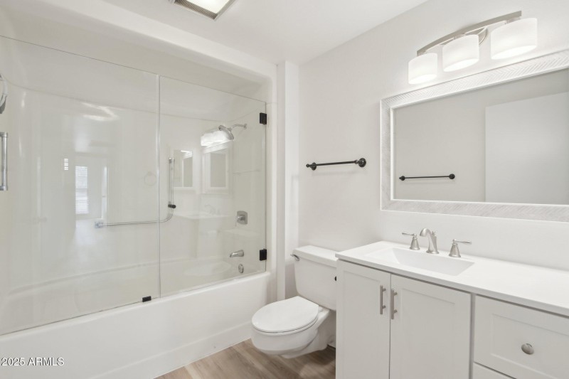 26-web-or-mls-W Paintbrush Dr-27032025-0