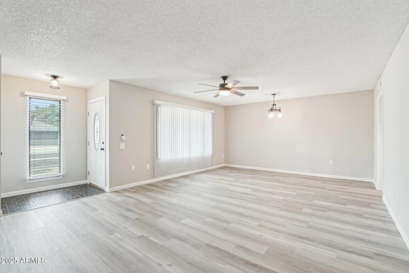6-web-or-mls-W Paintbrush Dr-27032025-00