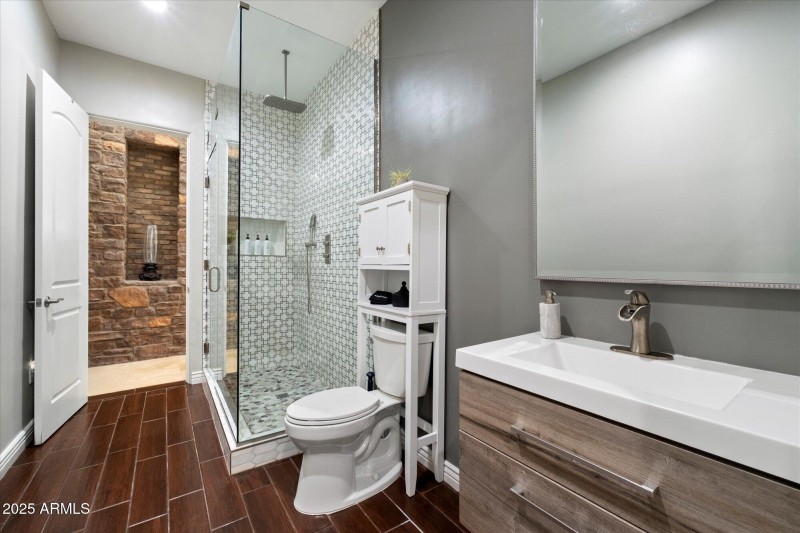 Full Bath #1 Outside Bedroom 6