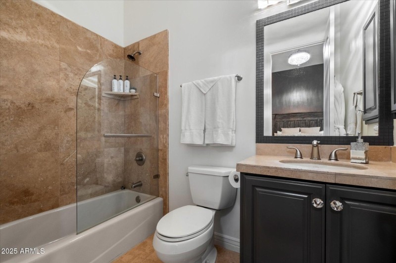Ensuite