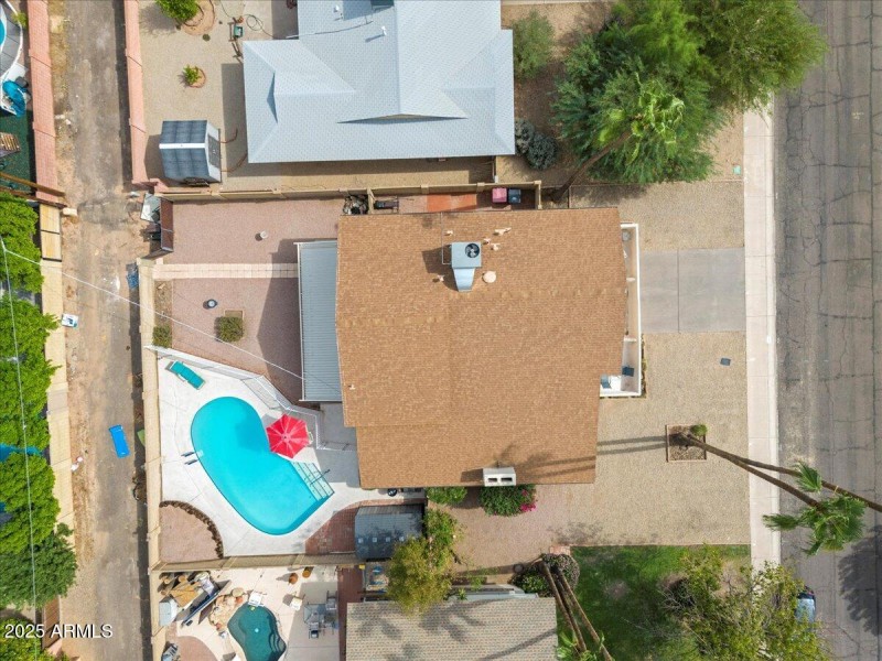 8414 E Stella Ln