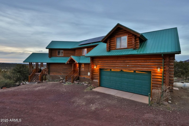 15-web-or-mls-786_E_Broncos_Trail_Willia