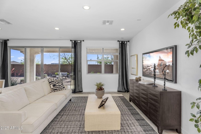 8-web-or-mls-Malibu-08