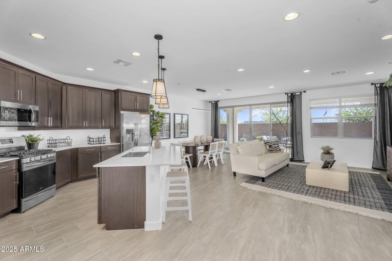 11-web-or-mls-Malibu-11