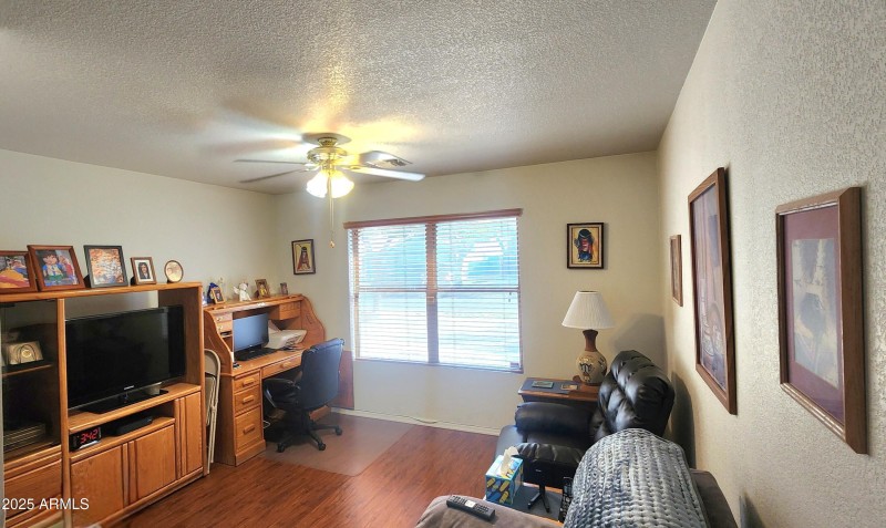 Office/Bedroom 3