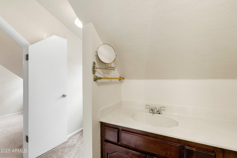 017_Bathroom