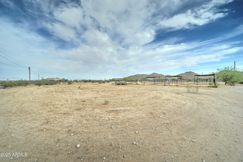 31845 N Thompson Rd-9