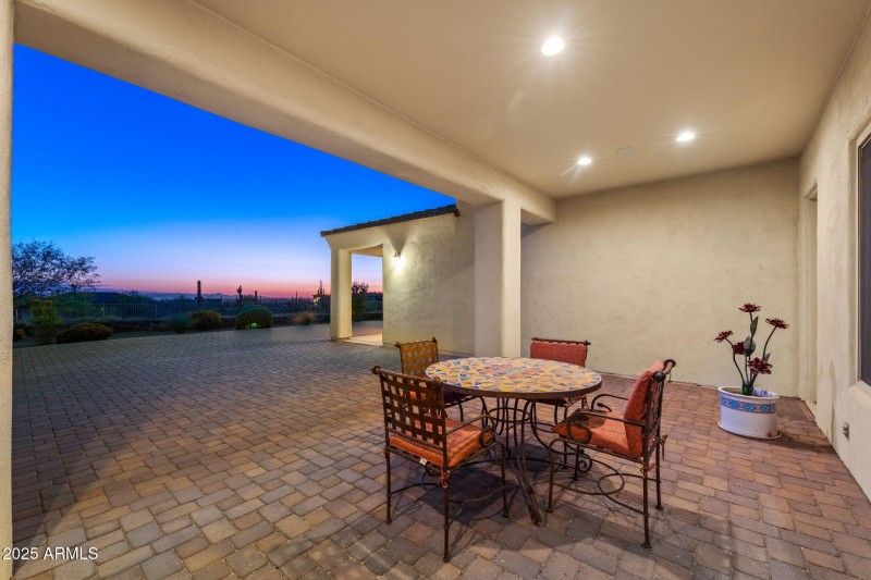 025__7160 E Grand View Ln