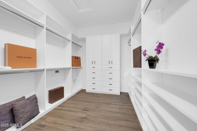 4013 N Founder Cir-19