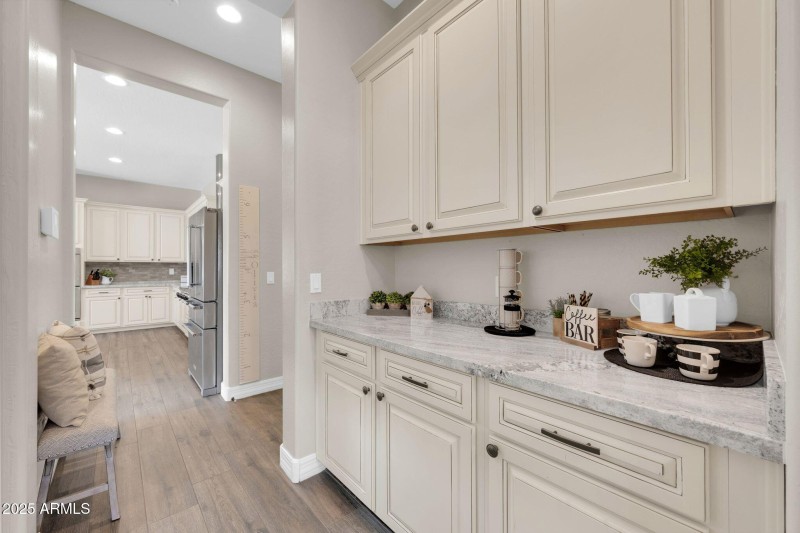 4013 N Founder Cir-14