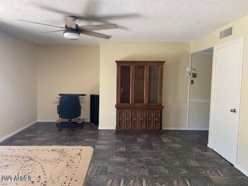 20220825184139984799000000-o