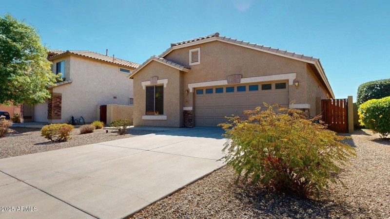 871-E-Sherri-Dr-03292025_090801