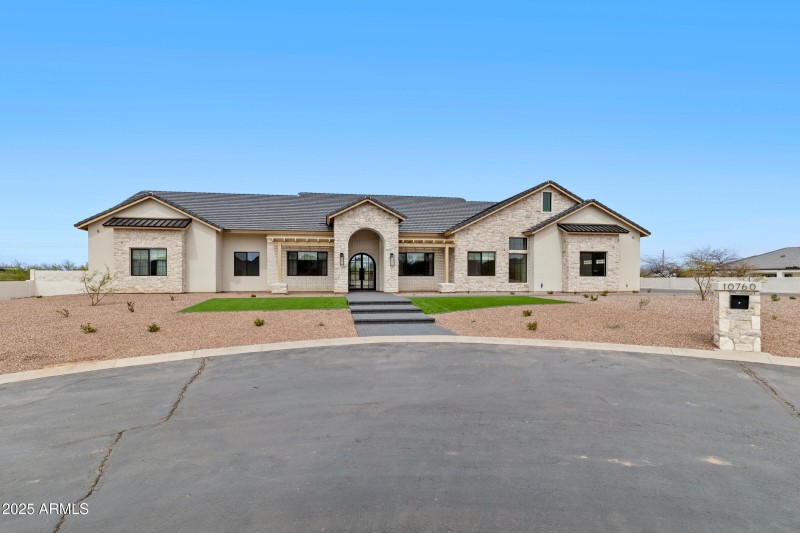 10760 W Golddust Dr-1
