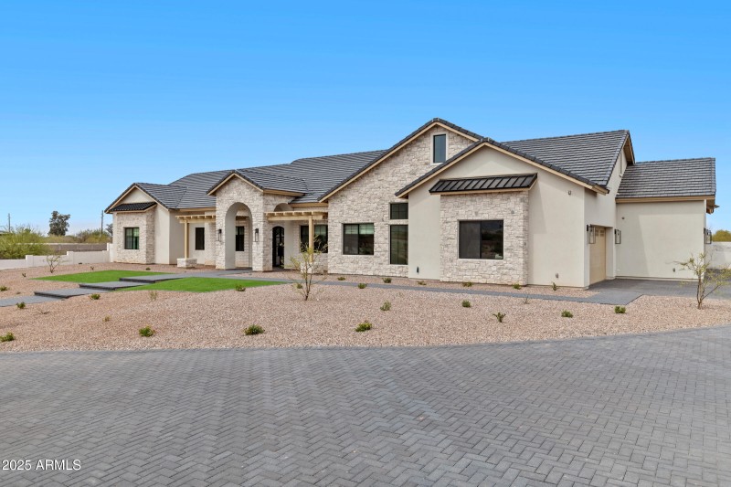 10760 W Golddust Dr-6