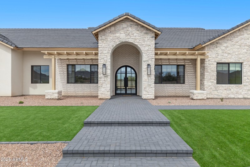 10760 W Golddust Dr-8