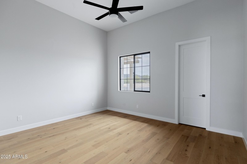 10760 W Golddust Dr-13