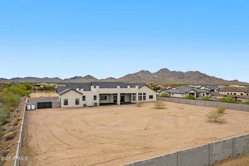 10760 W Golddust Dr-47