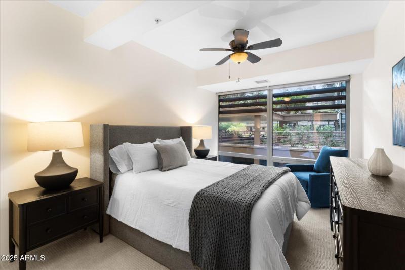 31-031-guest-bedroom