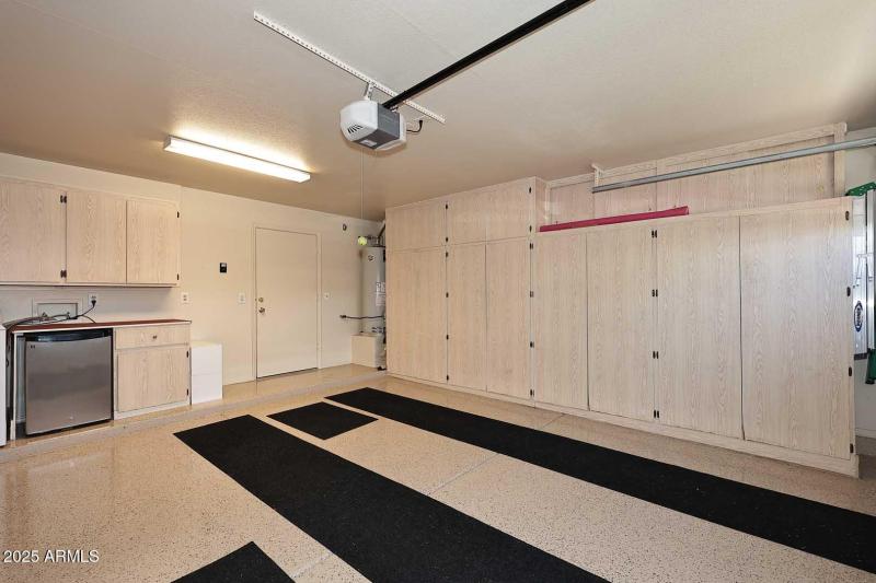 Epoxy Garage-Storage