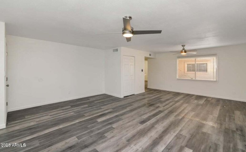 family room 3