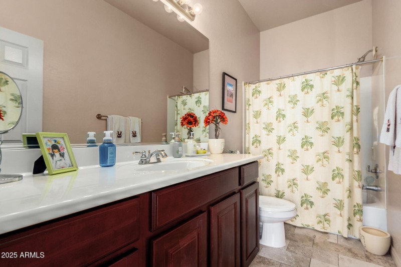 Second Ensuite Bathroom
