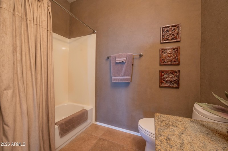 guest_bath_1