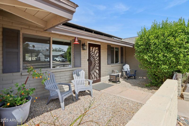 Private Front Courtyard