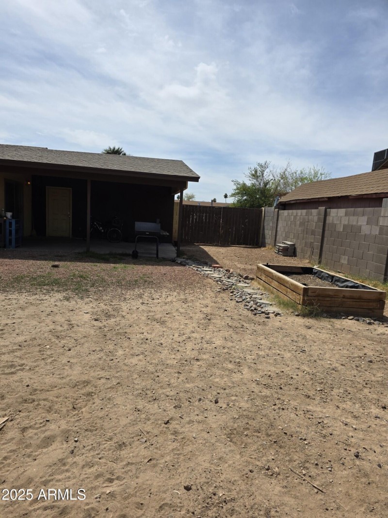 Encanto RV gate
