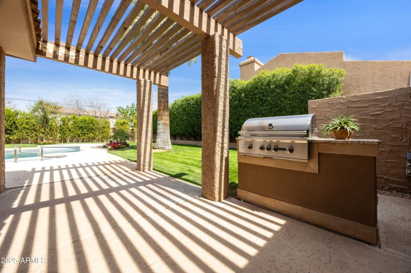 New unused outdoor grill