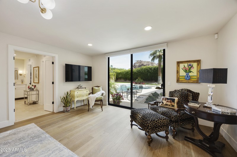 Mountain view main bedroom