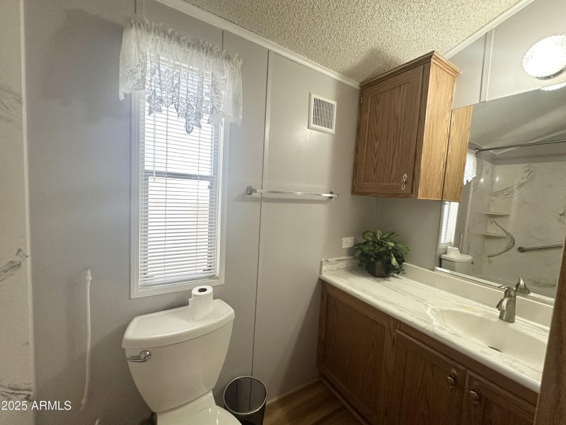 UPGRADED BATHROOM