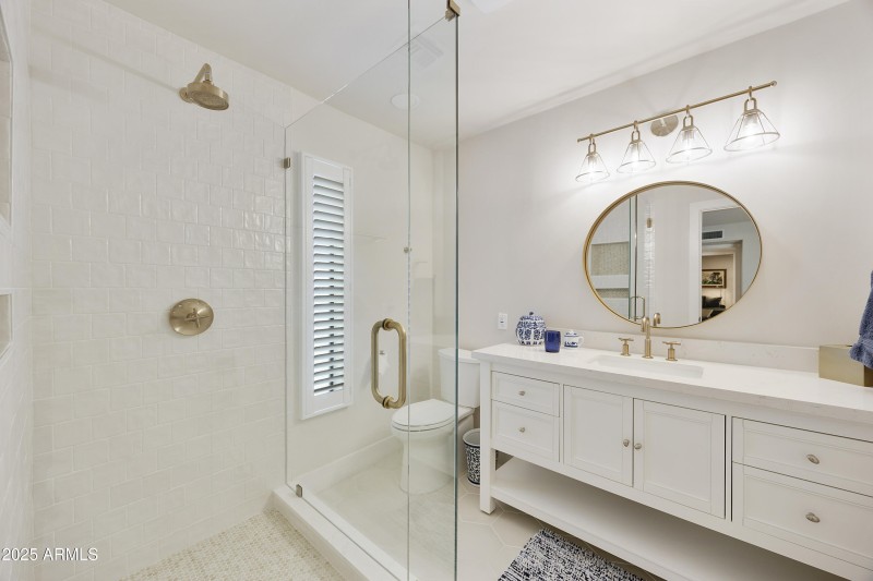 Ensuite bathroom