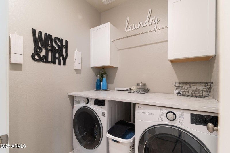 Laundry - W&D convey