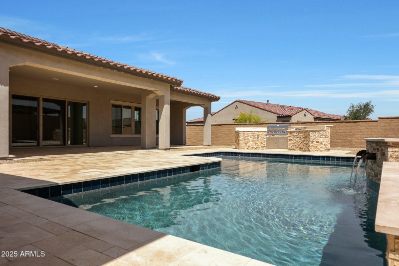 PRIVATE WATERFALL POOL